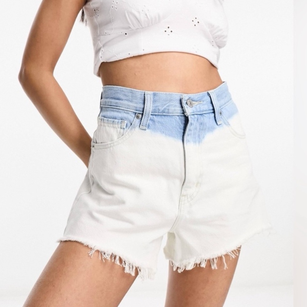 Levi shorts
